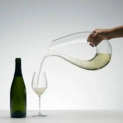 Riedel Hand Made Decanter Amadeo - Premium Crystal Decanter for Wine Enthusiasts -HARTS OF STUR Sales 175613 Riedel Hand Made Decanter Amadeo 4