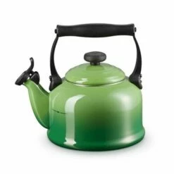 Le Creuset Bamboo Traditional Kettle - Enamel Cast Iron Stovetop Tea Kettle, 1.7L