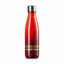 Le Creuset Cerise Hydration Bottle 500ml - Insulated Stainless Steel Water Bottle with Leak-Proof Lid -HARTS OF STUR Sales 41208500600000 Le Creuset Hydration Bottle 500ml Cerise 2