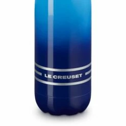 Le Creuset Azure Hydration Bottle 500ml - Premium Stainless Steel Water Bottle with Leak-Proof Lid -HARTS OF STUR Sales 41208502200000 Le Creuset Hydration Bottle Azure Blue 1