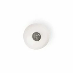 Le Creuset Shell Pink Pepper Mill - Premium Tableware for Gourmet Cooking -HARTS OF STUR Sales 44001217770000 Le Creuset Classic Pepper Mill Shell Pink 3