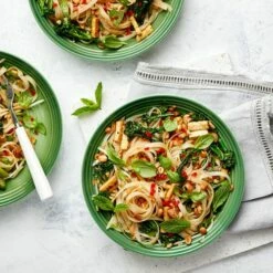 Le Creuset Bamboo Stoneware 22cm Pasta Bowl - Premium Tableware for Stylish Dining -HARTS OF STUR Sales 70102224080099 Le Creuset Bamboo Stoneware 22cm Pasta Bowl 4