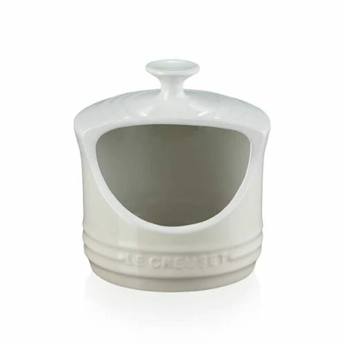 Le Creuset Meringue Stoneware Salt Pig - Premium Tableware for Salt Storage 3 Le Creuset Meringue Stoneware Salt Pig - Premium Tableware for Salt Storage