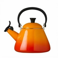 Le Creuset Volcanic Kone Kettle - Enamel Cast Iron Stovetop Kettle for Tea & Coffee, 1.7L, Volcanic