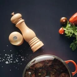 Le Creuset Beechwood Pepper Mill - Premium Manual Grinder for Freshly Ground Pepper -HARTS OF STUR Sales 96001900687 Le Creuset Pepper Mill Beechwood New 4