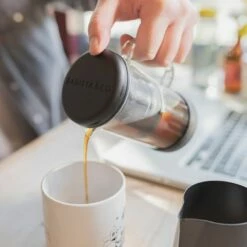 Barista & Co Made Simple OneBrew Coffee and Tea Infuser - Black | Premium Reusable Infuser for Loose Leaf Tea & Coffee 12 Barista & Co Made Simple OneBrew Coffee and Tea Infuser - Black | Premium Reusable Infuser for Loose Leaf Tea & Coffee -HARTS OF STUR Sales BC406 010 Barista And Co OneBrew Infuser Black 4