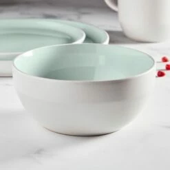 Barbary & Oak Oslo 16-Piece Dinnerware Set in Green | Premium Tableware Set -HARTS OF STUR Sales BO867004GRN Barbary And Oak Oslo 16 Piece Dinnerware Set Green 2