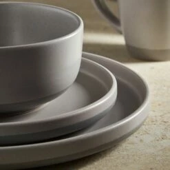 Barbary & Oak Avena 16-Piece Dinnerware Set in Grey - Premium Tableware for Stylish Dining -HARTS OF STUR Sales BO867007GRY Barbary And Oak Avena 16 Piece Dinnerware Set Grey 2