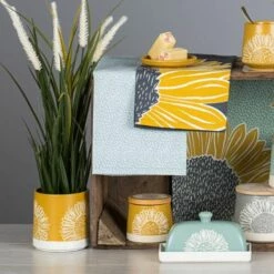 English Tableware Company Artisan Flower Lap Tray - Handcrafted Wooden Serving Tray for Breakfast, Tea, or Dining -HARTS OF STUR Sales DD5126A01 English Tableware Company Artisan Flower Lap Tray 4