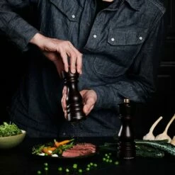 Cole & Mason London 18cm Chocolate Wood Salt Mill - Premium Tableware for Gourmet Dining -HARTS OF STUR Sales H233078 Cole Mason London 18cm Chocolate Wood Salt Mill 4