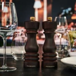 Cole & Mason London 18cm Chocolate Wood Salt & Pepper Gift Set - Premium Tableware -HARTS OF STUR Sales H233080 Cole Mason London 18cm Chocolate Wood Gift Set 3