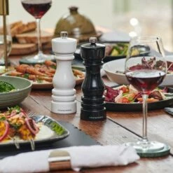 Cole & Mason London 18cm White Gloss Salt Mill - Premium Tableware for Modern Kitchens 9 Cole & Mason London 18cm White Gloss Salt Mill - Premium Tableware for Modern Kitchens -HARTS OF STUR Sales H233093 Cole Mason London 18cm White Gloss Salt Mill 3