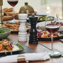 Cole & Mason London 18cm White Gloss Pepper Mill - Premium Tableware for Stylish Dining 9 Cole & Mason London 18cm White Gloss Pepper Mill - Premium Tableware for Stylish Dining -HARTS OF STUR Sales H233094 Cole Mason London 18cm White Gloss Pepper Mill 3