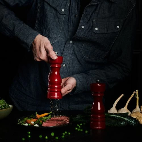 Cole & Mason London 18cm Red Gloss Pepper Mill - Premium Tableware for Stylish Kitchens 5 Cole & Mason London 18cm Red Gloss Pepper Mill - Premium Tableware for Stylish Kitchens - Image 3