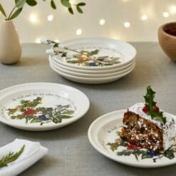 Portmeirion The Holly & The Ivy Set of 6 Side Plates | Festive Tableware -HARTS OF STUR Sales HV05095X6 The Holly And The Ivy by Portmeirion Plate 6 Inch Set of 6 2