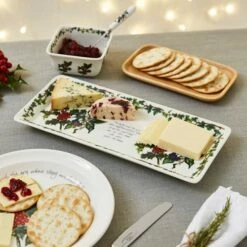 Portmeirion The Holly & The Ivy Rectangle Sandwich Tray | Festive Tableware -HARTS OF STUR Sales HV52850X The Holly And The Ivy by Portmeirion Sandwich Tray 1