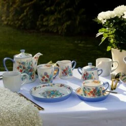 London Pottery Viscri Meadow Cake Plate | Elegant Tableware for Cakes & Desserts 7 London Pottery Viscri Meadow Cake Plate | Elegant Tableware for Cakes & Desserts -HARTS OF STUR Sales LPVMCPLATEPUR London Pottery Viscri Meadow Cake Plate 2