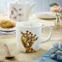 Wrendale Designs Fine Bone China Large Mug - I Love You - Elegant Drinkware for Tea & Coffee -HARTS OF STUR Sales MMSI4020 XD Wrendale Designs Fine Bone China Mug I Love You Giraffe 3