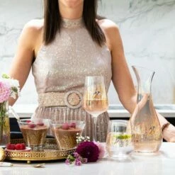 Sara Miller Chelsea Collection Carafe - Elegant Glass Decanter for Wine & Water -HARTS OF STUR Sales SM79411XD Sara Miller Chelsea Collection Carafe 3