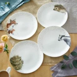 Wrendale Designs Set of 4 Coupe Plates, 27cm - Badger, Hedgehog, Fox & Owl - Premium Tableware -HARTS OF STUR Sales WNB4077 XB Wrendale Designs Coupe Plate Set Of 4 27cm 3