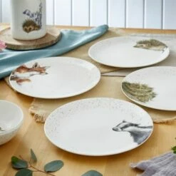 Wrendale Designs Set of 4 Coupe Plates, 27cm - Badger, Hedgehog, Fox & Owl - Premium Tableware -HARTS OF STUR Sales WNB4077 XB Wrendale Designs Coupe Plate Set Of 4 27cm 5